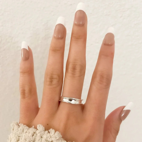 925 Sterling Silver Thin Ring Band Minimalist Ring Stackable Ring Band - Picture 3 of 9